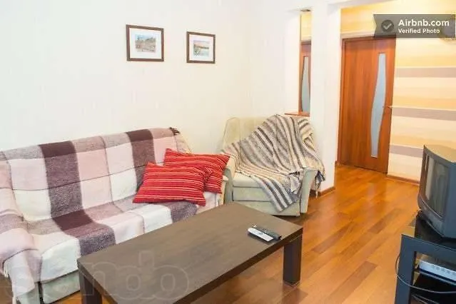Apartament 2-Х Комнатная На Подоле Kijów